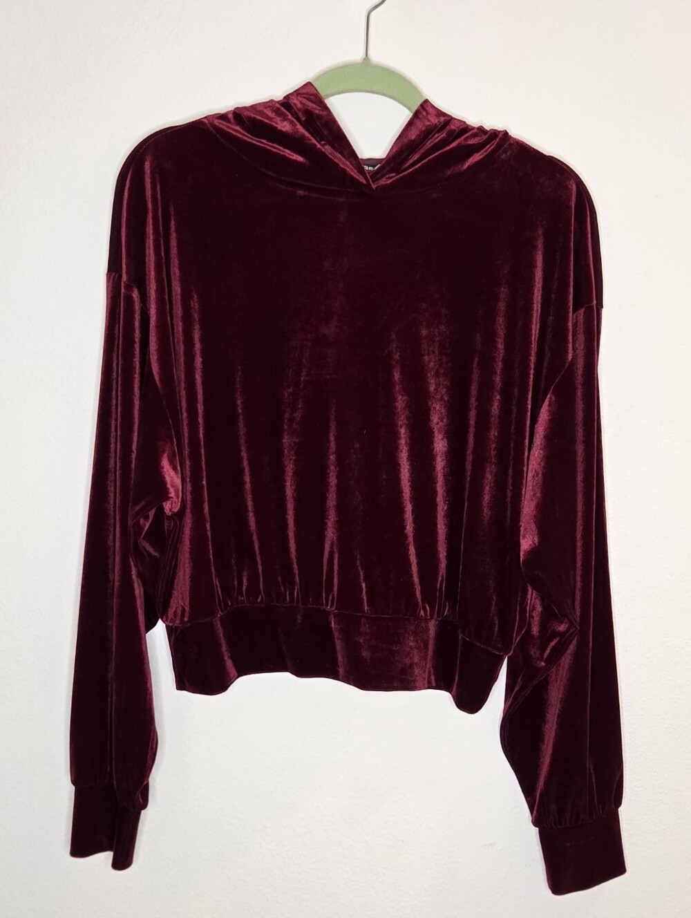 Express Cropped Velvet Hooded Pullover - Burgundy Wine - Large